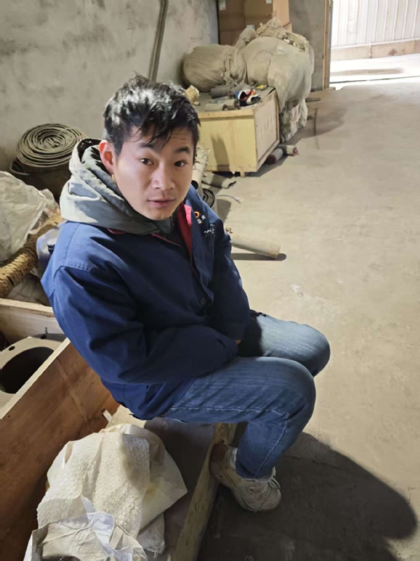 热爱生活的闫某的第一张照片--滕州闪婚服务中心